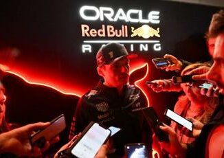 Verstappen boccia il Gp di Las Vegas Uno spettacolo da clown 